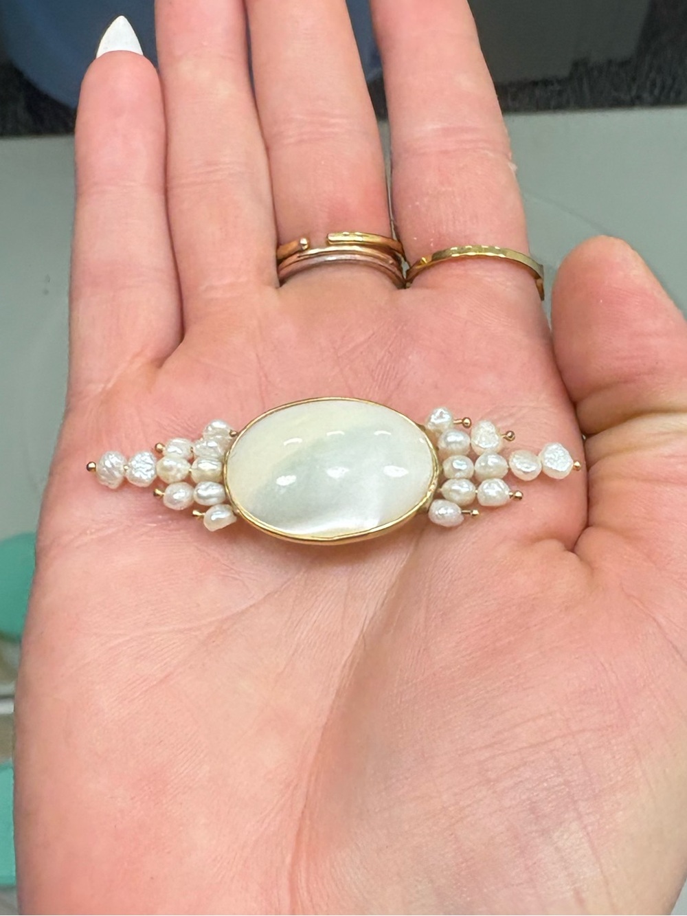 1981 Vintage Donna Chambers Oval Mother of Pearl Pin, 14k Gold